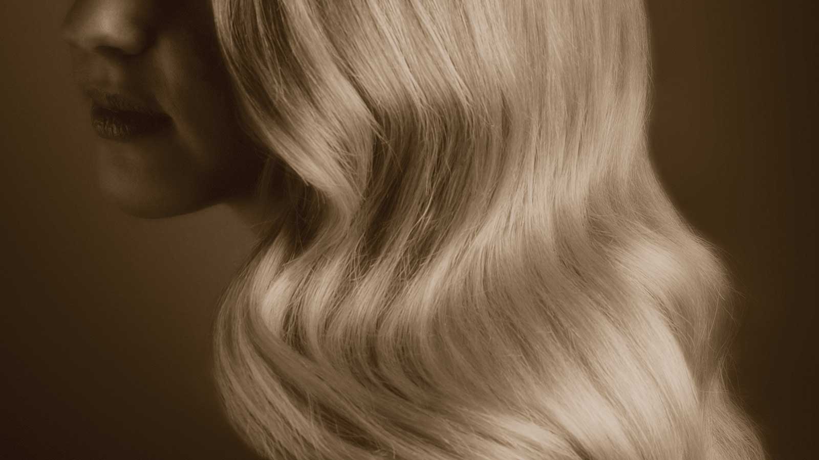 A woman's long hairstyle