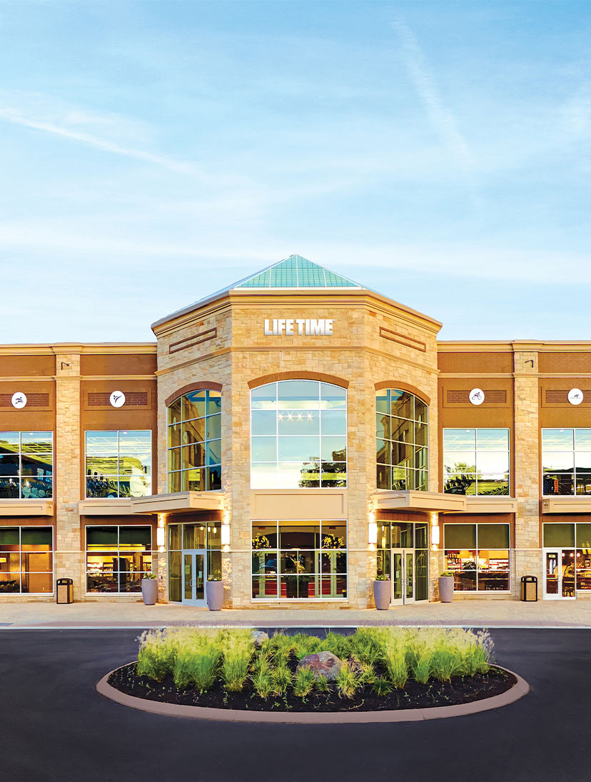 Upscale Gym, Athletic Resort and Spa in Montvale | Life Time - Bergen County