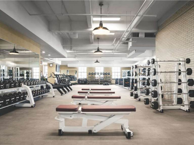 Luxury Tennis Club, Spa and Athletic Resort Life Time Centennial Tennis