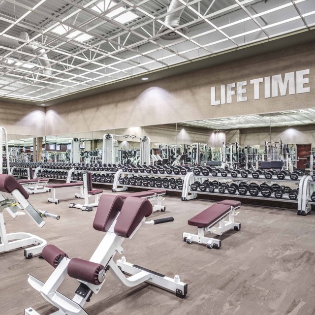 Fitness Floor at Life Time Troy
